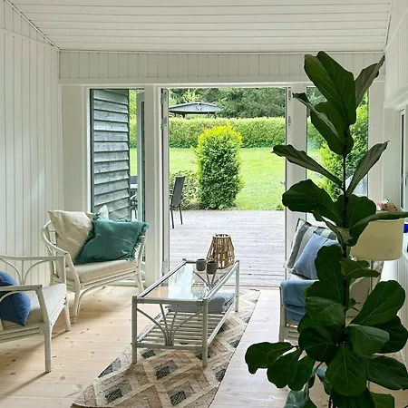 度假居 Spacious In Peaceful North Zealand